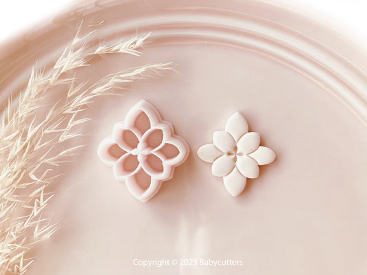 Debossed Flower Shape Polymer Clay Cutter 30mm - Polymer clay Tools