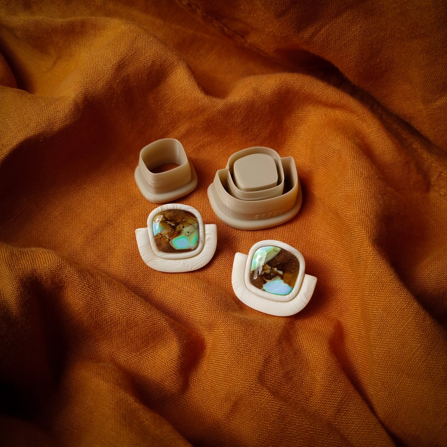 Korbinian - BoldRady Bezzycutter © Exclusive Original Polymer Clay Cutters Design