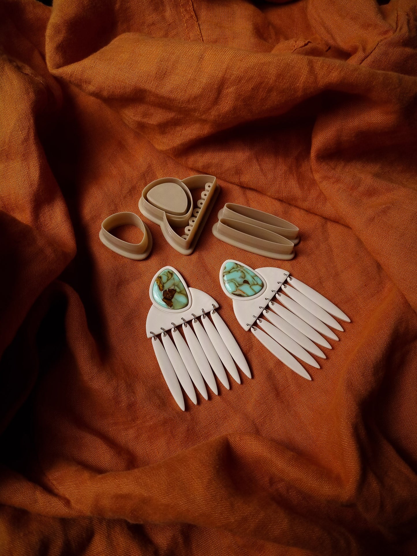 Dava - BoldRady Bezzycutter © Exclusive Original Polymer Clay Cutters Design