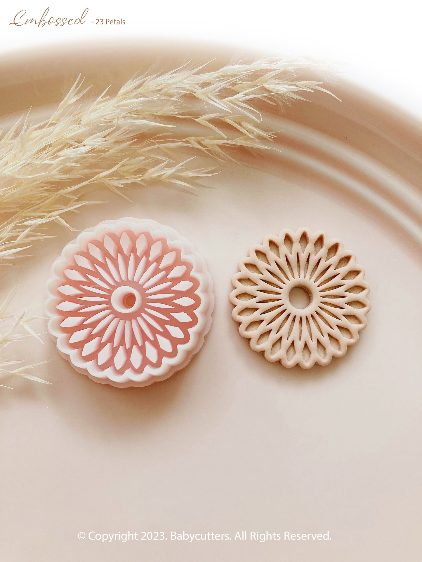 16/20/23 Petal Embossed Flower Shape Polymer Clay Jewellery Cutter
