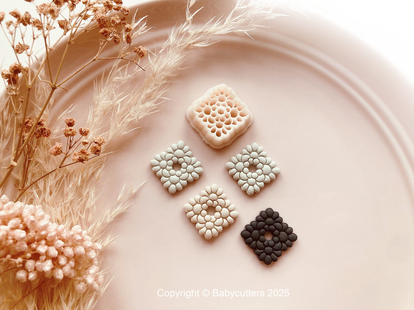 Cute Flower Border Pattern Cutter - Polymer Clay Cutter Tools