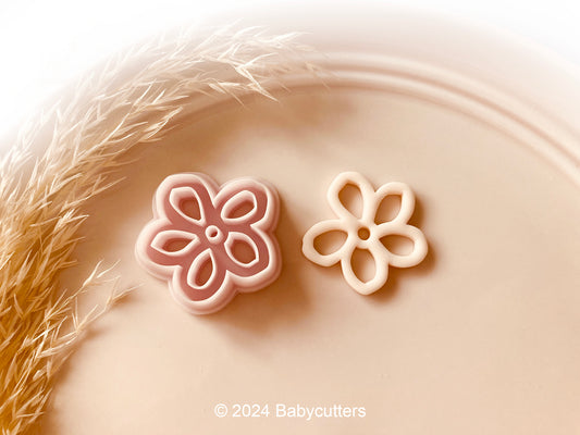 Unique Abstract Flower Shape With Hole - Polymer Clay Jewellery Cutter 30mm