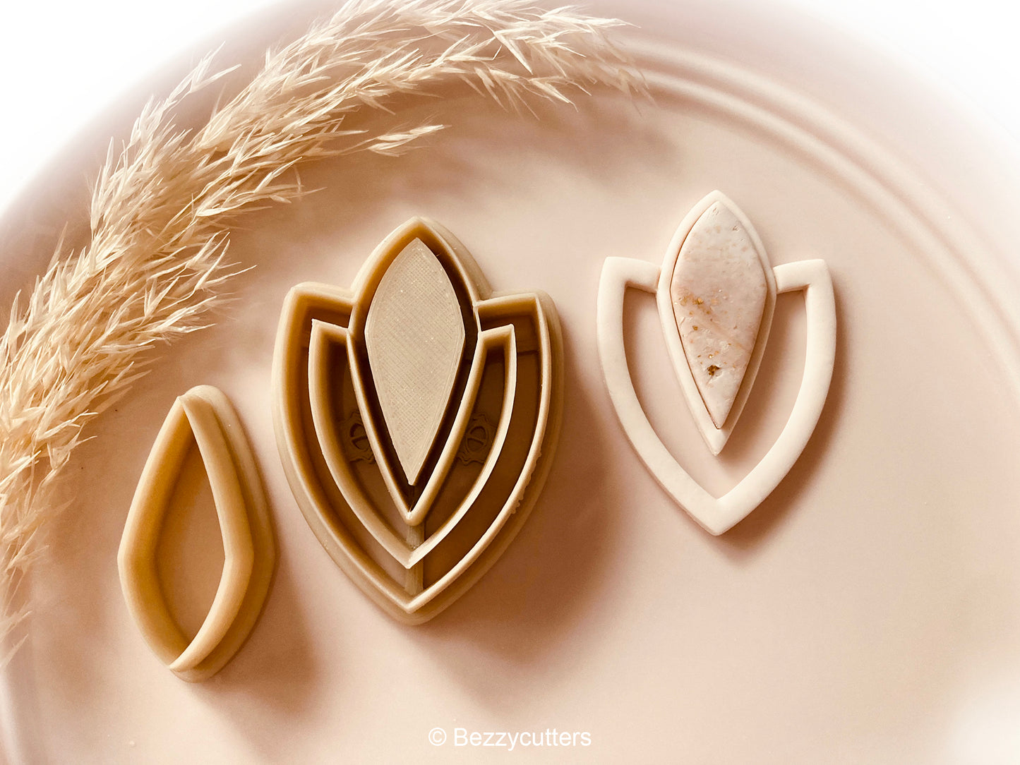 Meyra - BoldRady Bezzycutter © Exclusive Original Polymer Clay Cutters Design