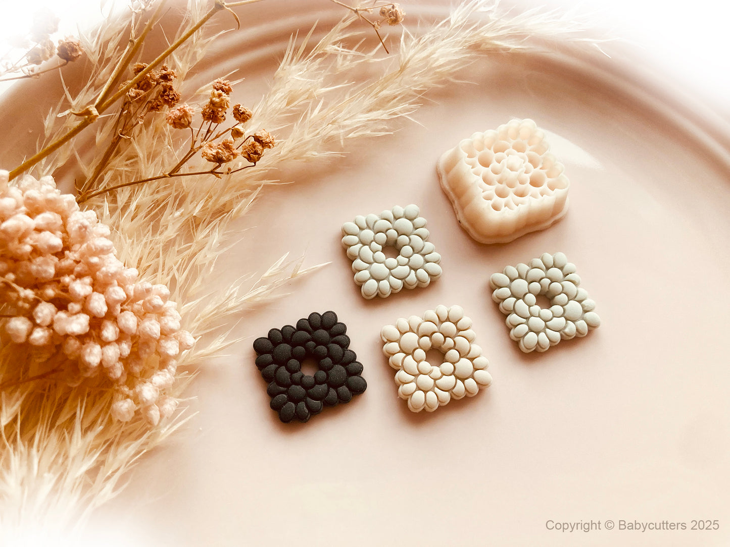 Cute Flower Border Pattern Cutter - Polymer Clay Cutter Tools