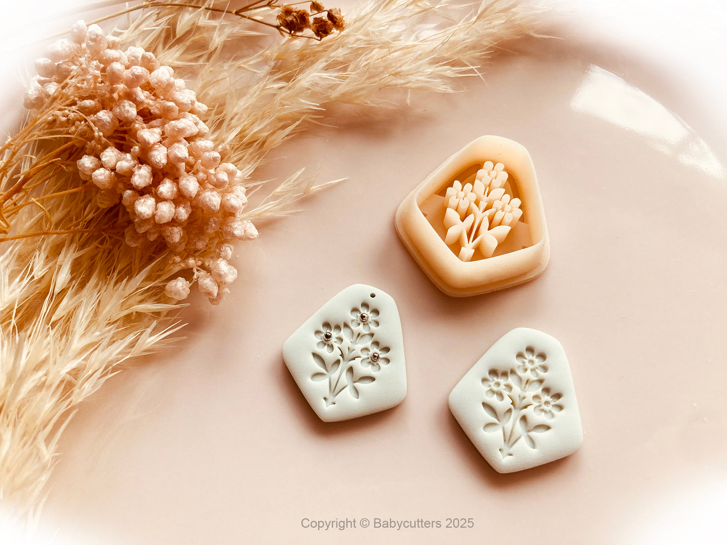 Cute Flower Pattern Diamond Shape Cutter - Polymer Clay Cutter Tools