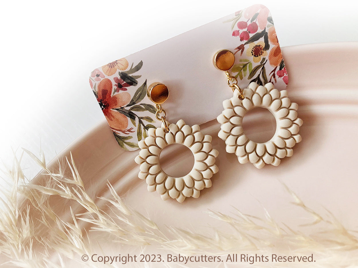 Sunflower with Circle Hole Flower Shape Polymer Clay Cutter
