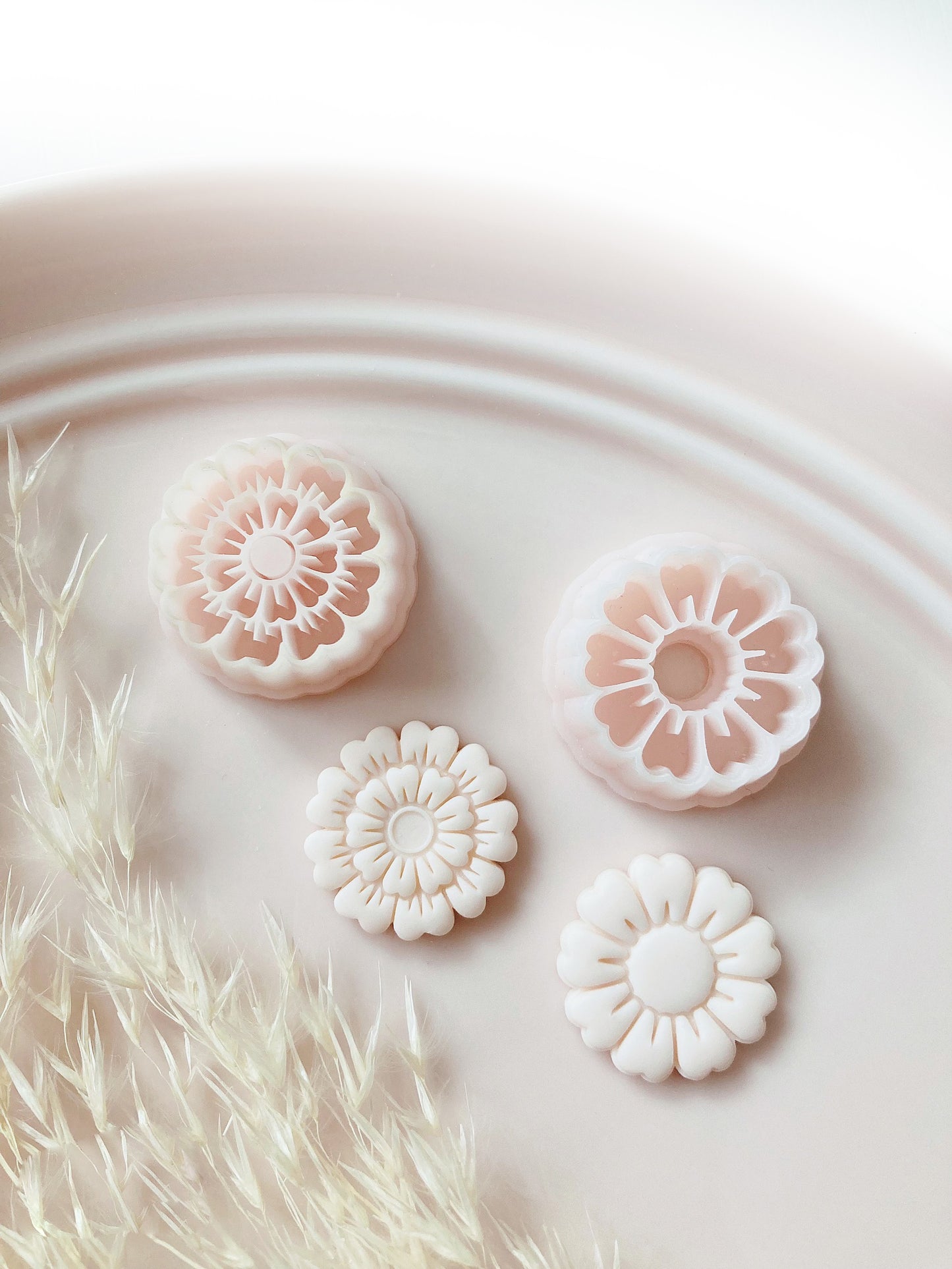Small Flower Shape Polymer Clay Jewellery Cutter