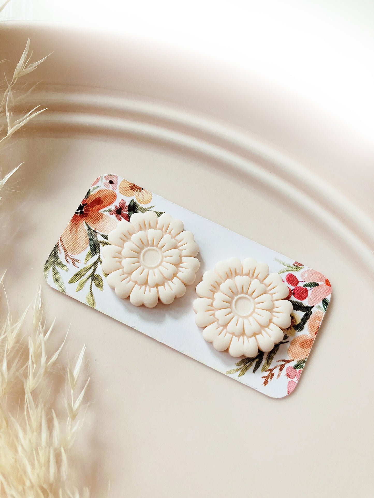Small Flower Shape Polymer Clay Jewellery Cutter