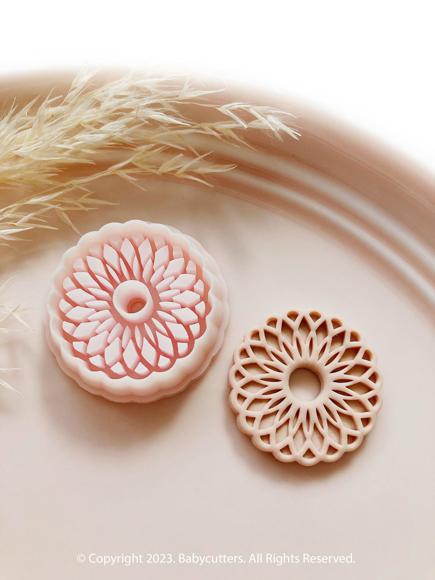 30mm - Dahlia Flower Petal Embossed Shape Polymer Clay Jewellery Cutter