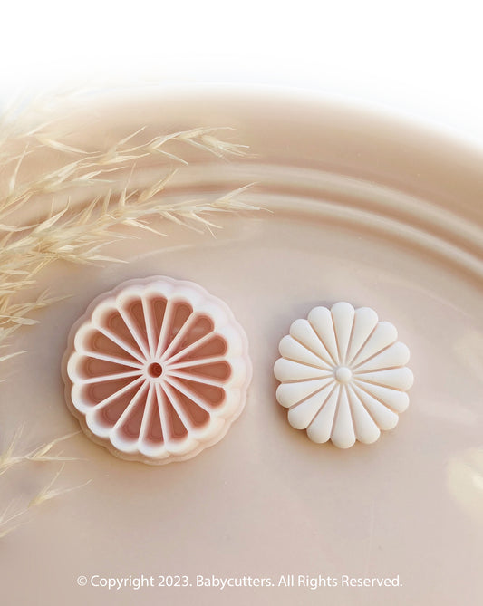 16 Petal Full Flower Shape Polymer Clay Jewellery Cutter