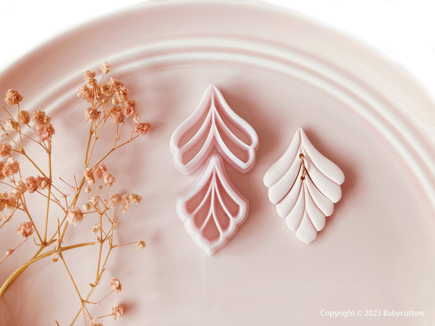 Leaf Dangle Embossed Autumn Leaf Shape - Polymer Clay Cutter - Polymer Clay Tools - 35mm by Height