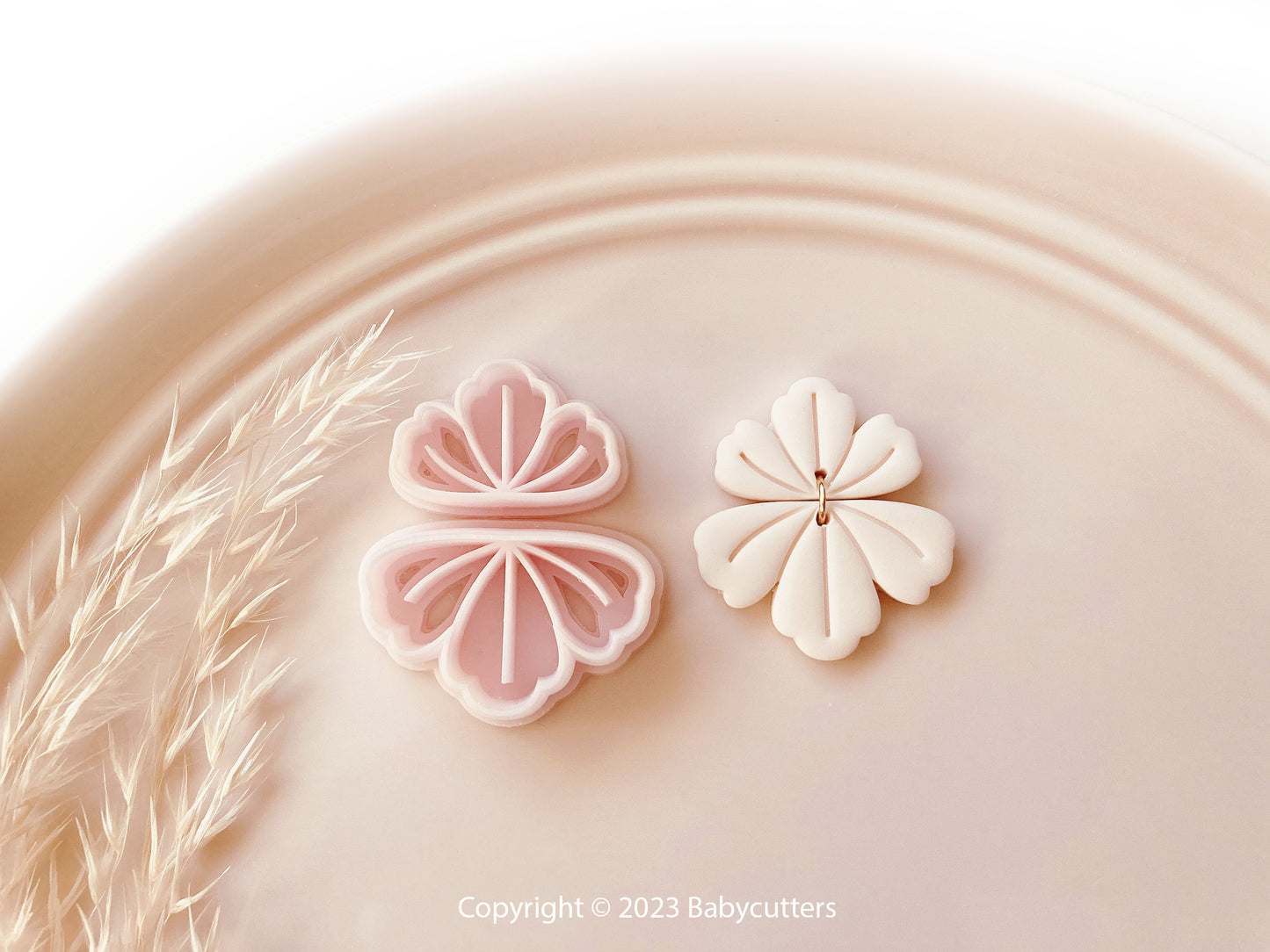 Cute Debossed Flower Shape Polymer Clay Cutter Set - Polymer clay Tools