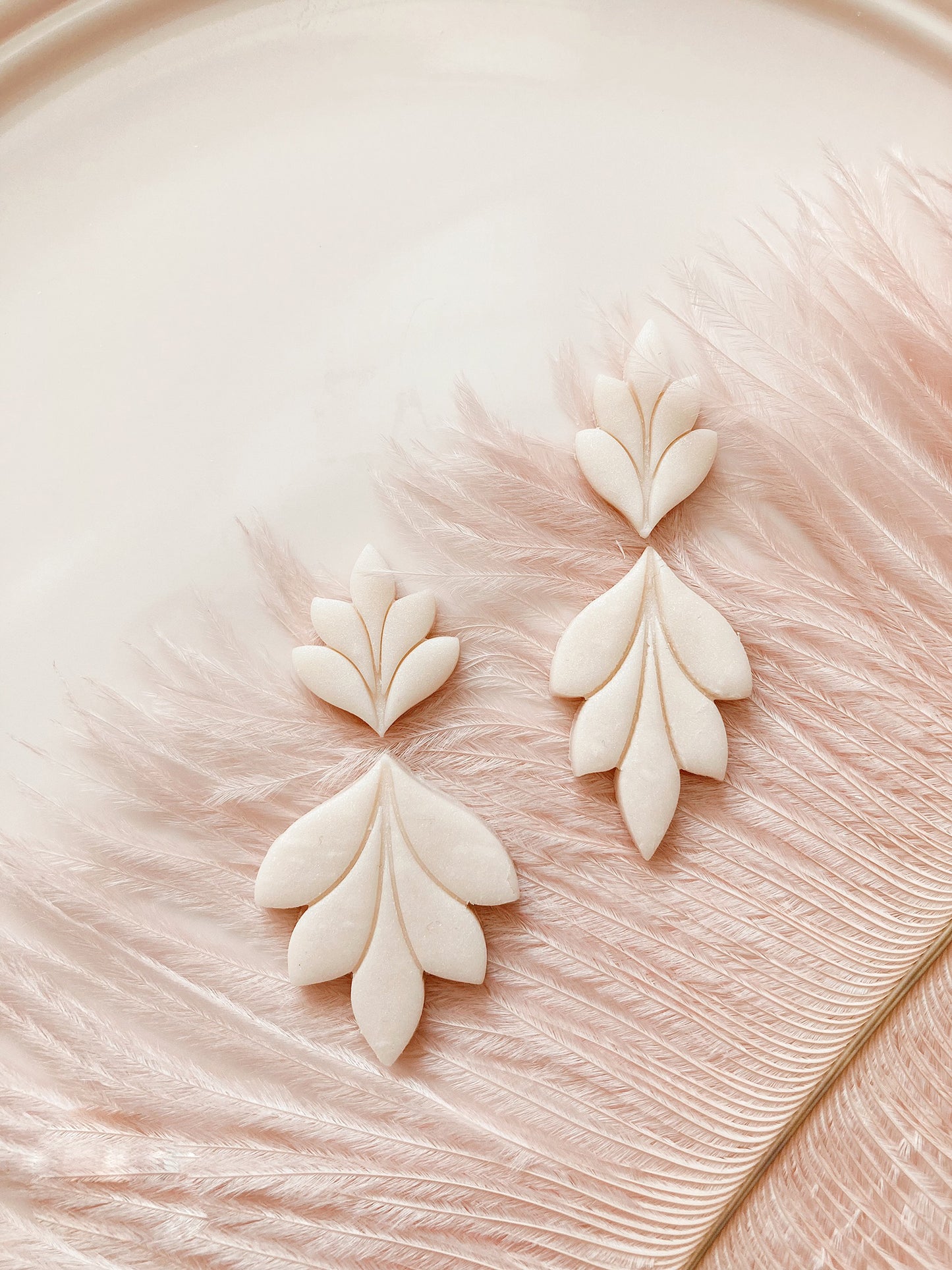 Long Embossed Autumn Leaf