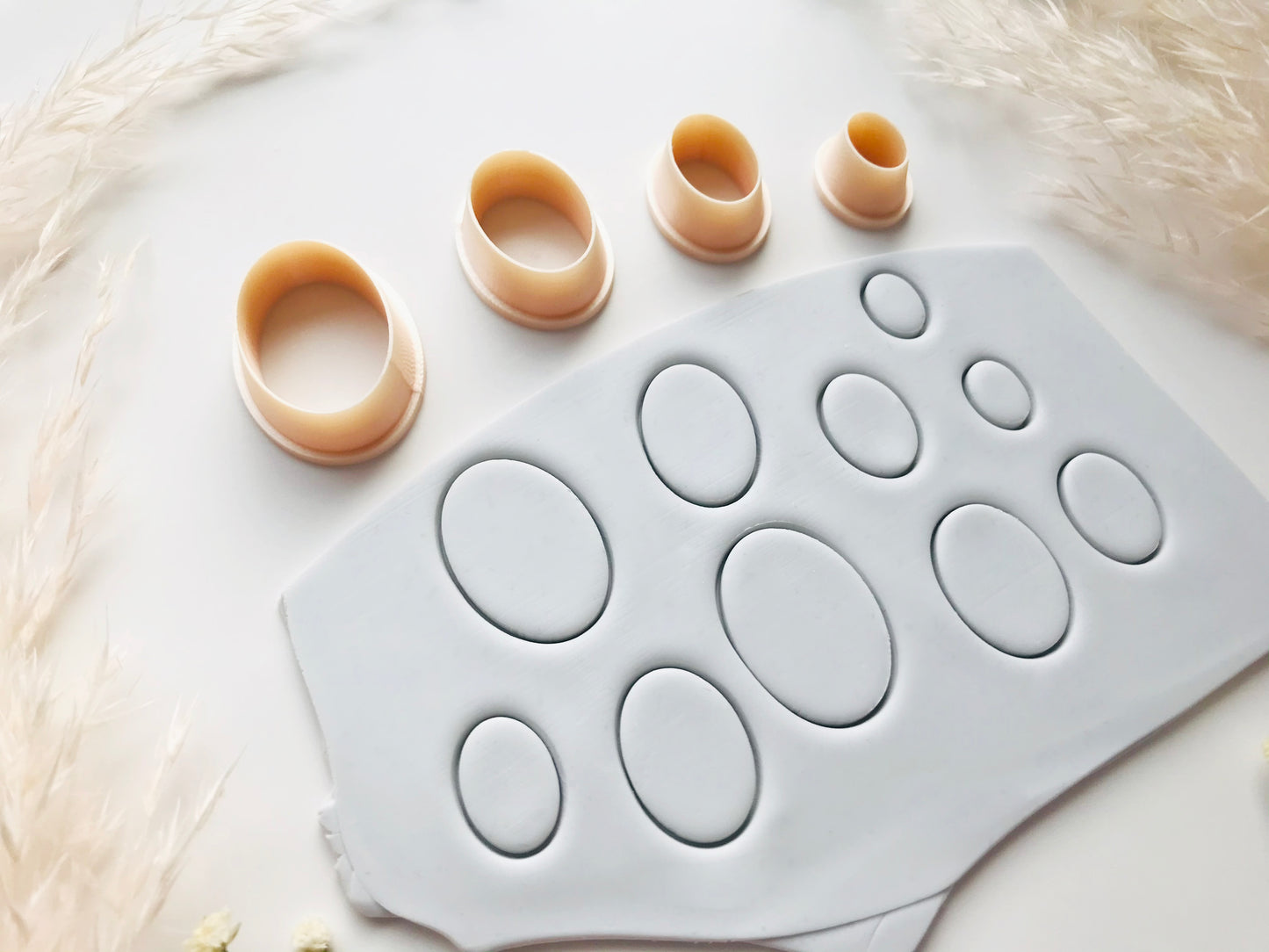Wide Oval Shape