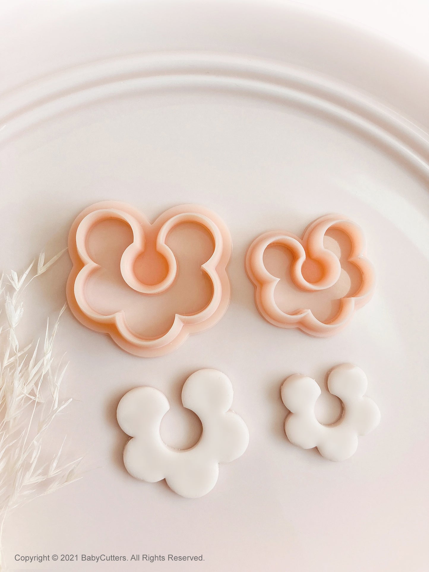 Flower shape Rounded Rainbow