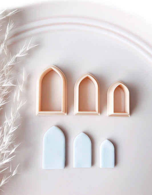 Three pointed Long Arch