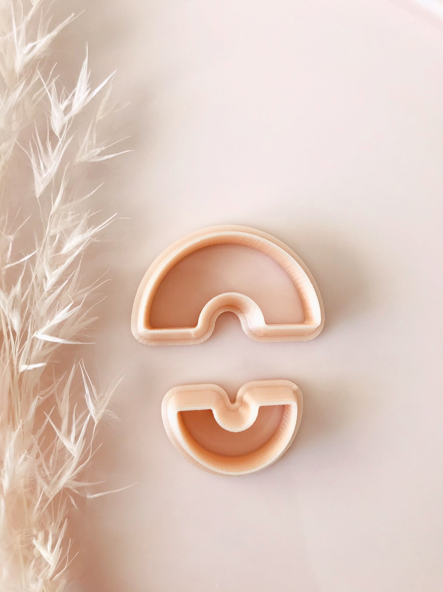 Rounded Rainbow Shape