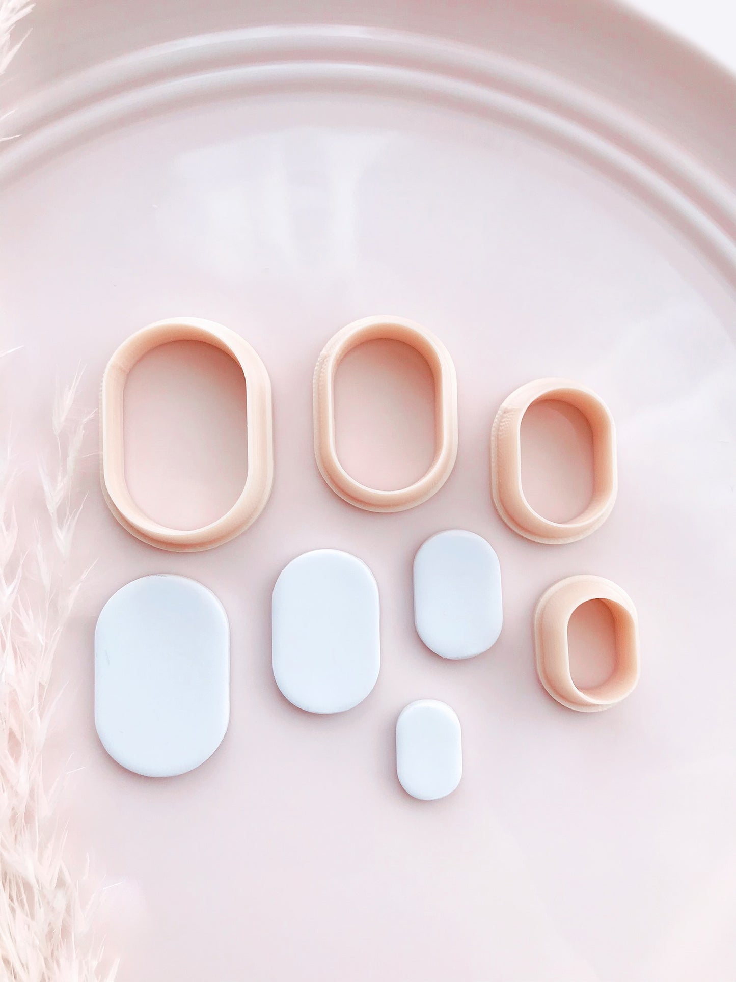Rounded Capsule Shape