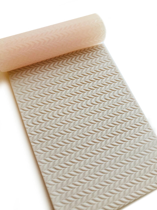 *NEW*  Knitted Zig Zag Texture Roller