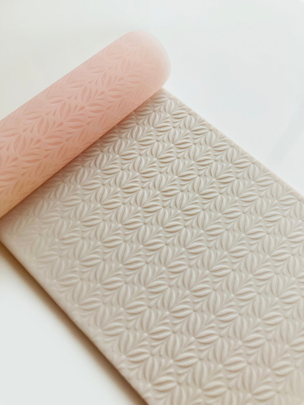 *NEW* Art Deco Flower Texture Roller