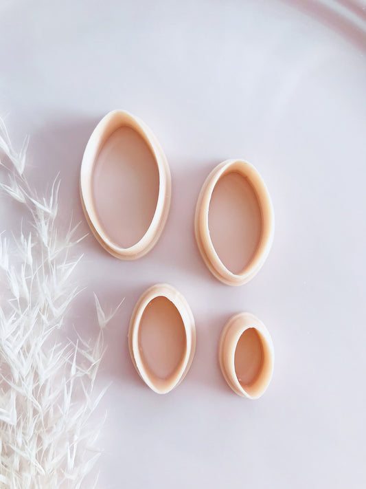 Organic Petal Shape