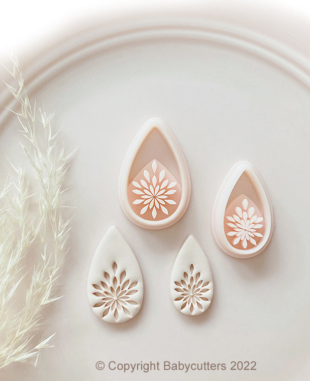 Teardrop Pattern Flower Shape