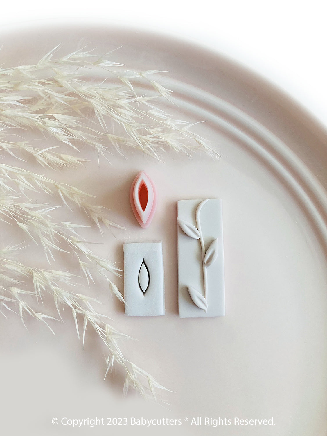 Leaf no_1 - Micro Cutter Polymer Clay Cutter - Polymer Clay Tools - 5mm