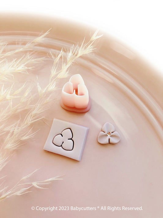 3 Leaf Petal - Micro Cutter Polymer Clay Cutter - Polymer Clay Tools - 5mm