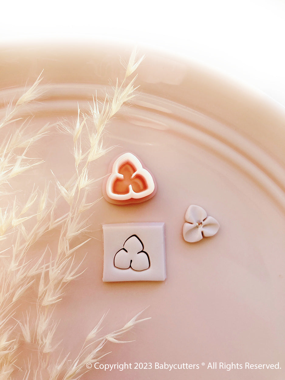 3 Leaf Petal - Micro Cutter Polymer Clay Cutter - Polymer Clay Tools - 5mm