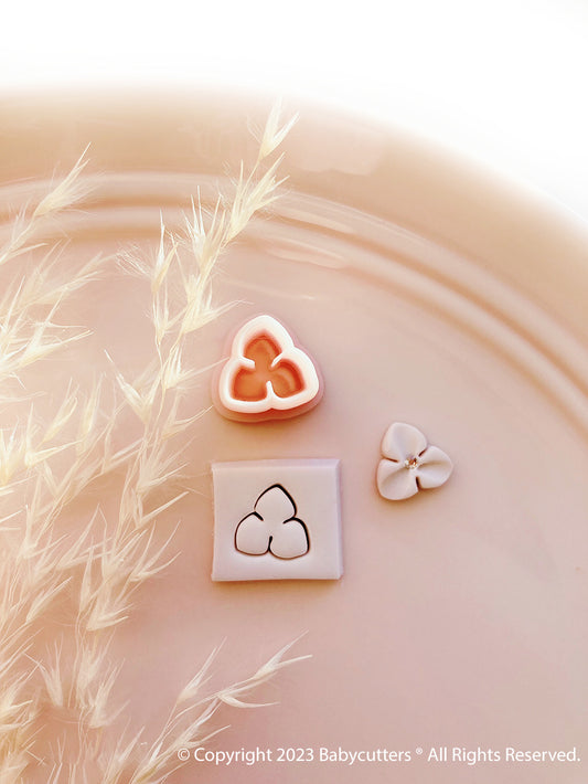 3 Leaf Petal - Micro Cutter Polymer Clay Cutter - Polymer Clay Tools - 5mm