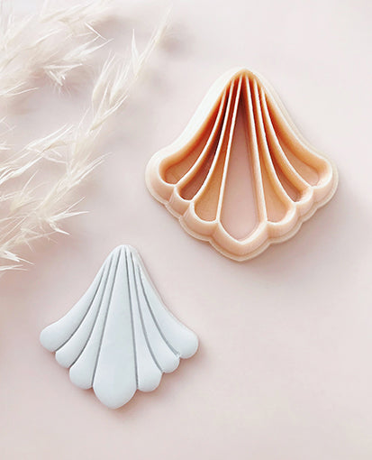 Art Deco Scallop Fan Shape