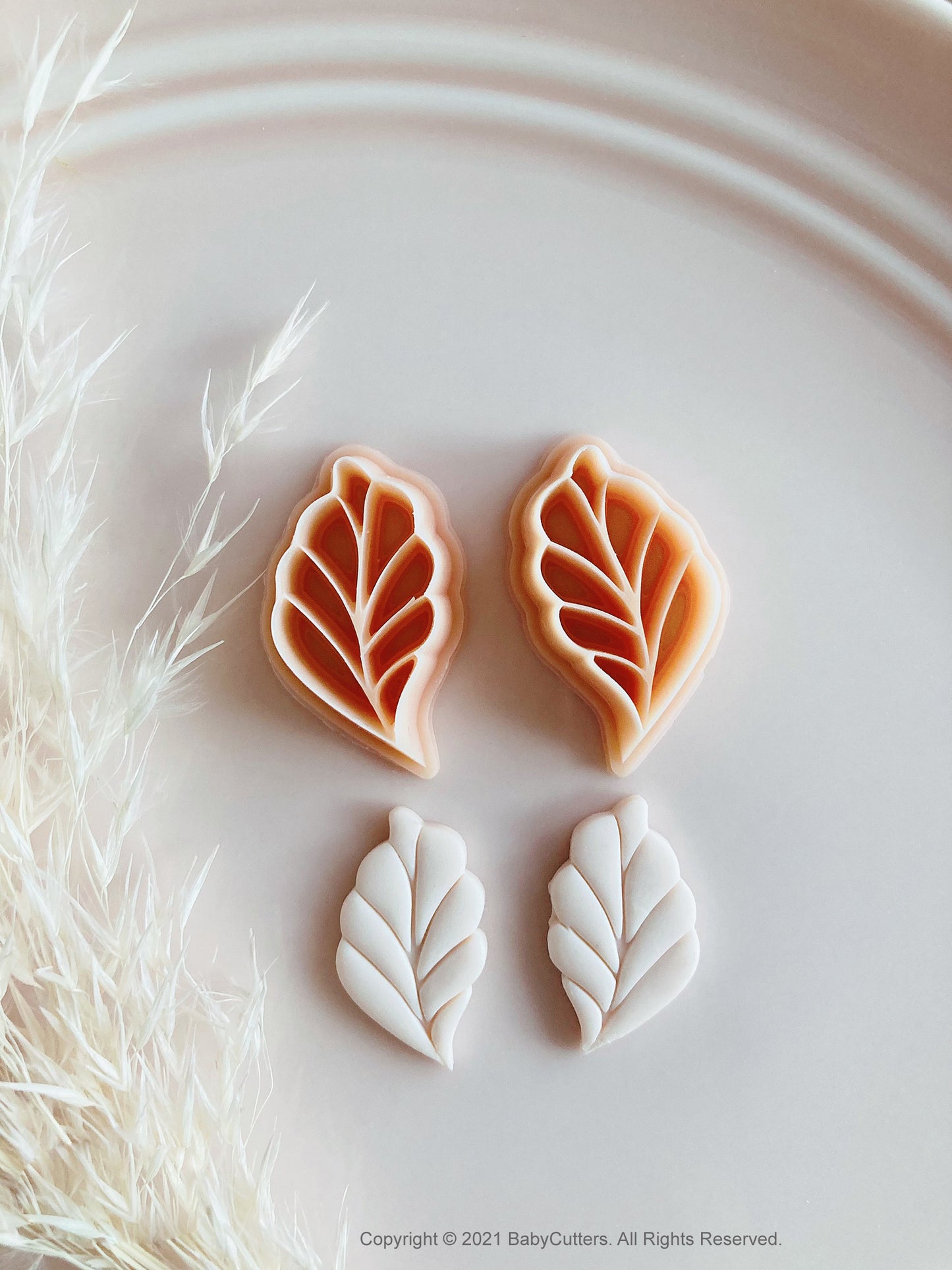 Embossed Leaf Cutter