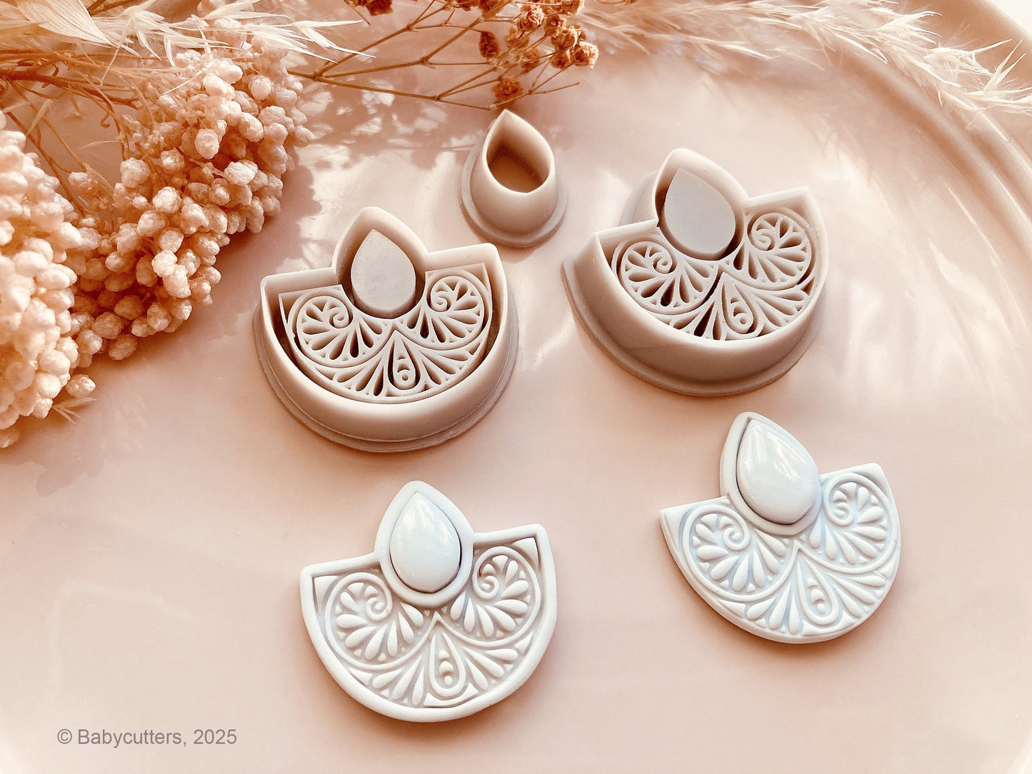 TheSeedOfBeauty© Collaboration Cutter Designs - Design 5