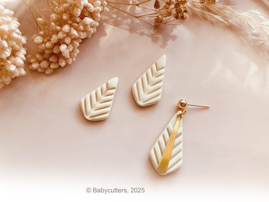 Knitted Long Triangle Pattern  - Polymer Clay Cutter Tools