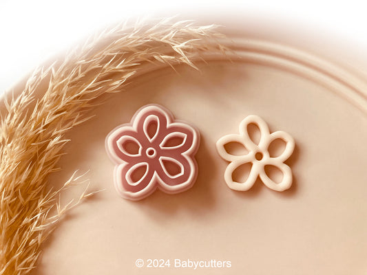 Unique Abstract Flower Shape With Hole - Polymer Clay Jewellery Cutter 30mm