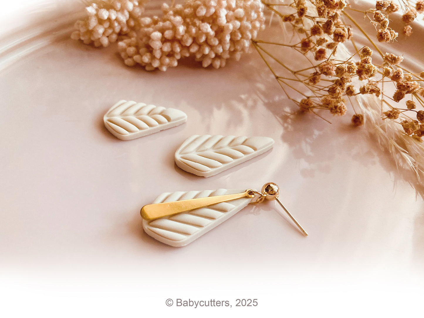 Knitted Long Triangle Pattern  - Polymer Clay Cutter Tools