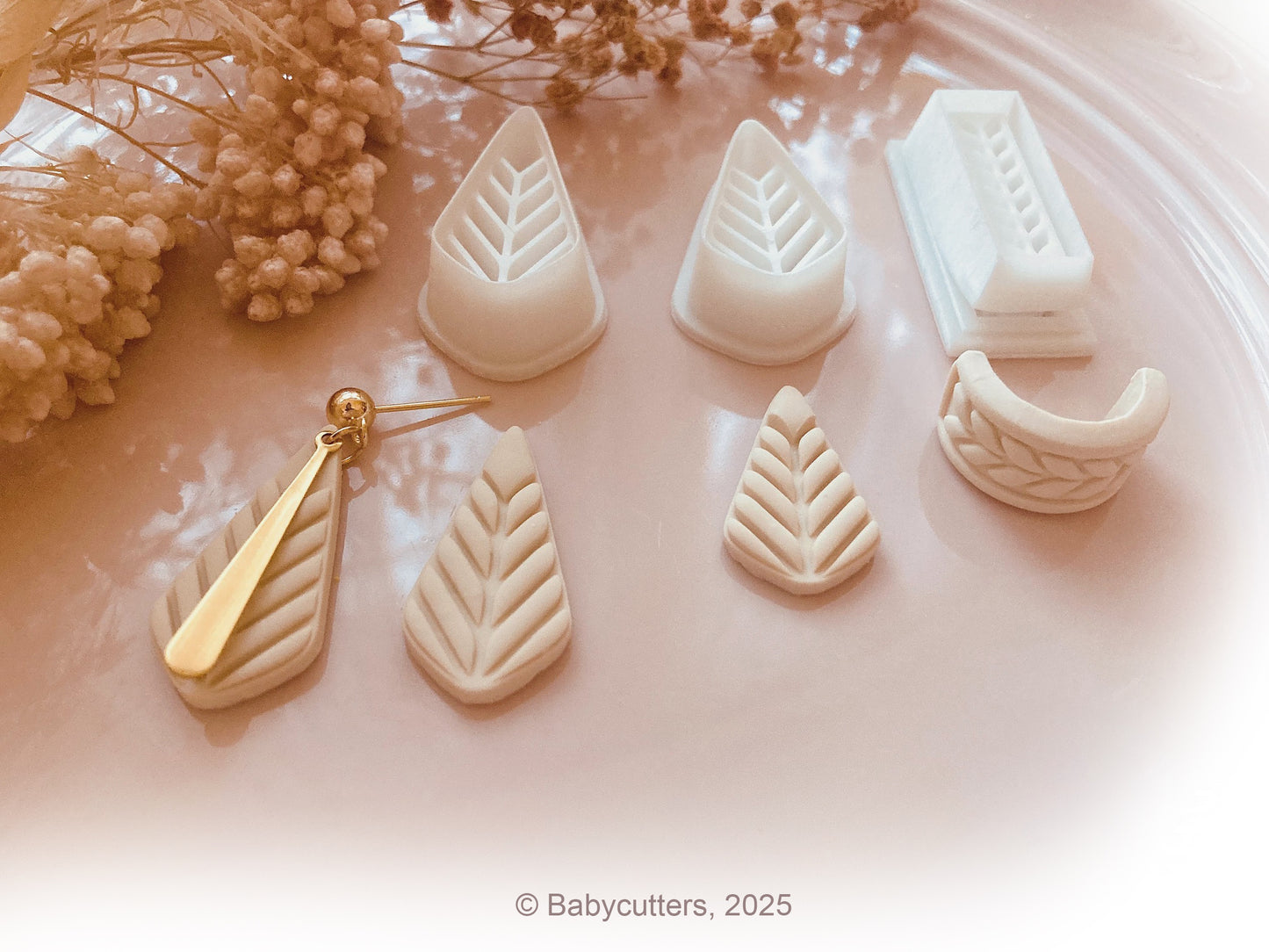 Knitted Long Triangle Pattern  - Polymer Clay Cutter Tools