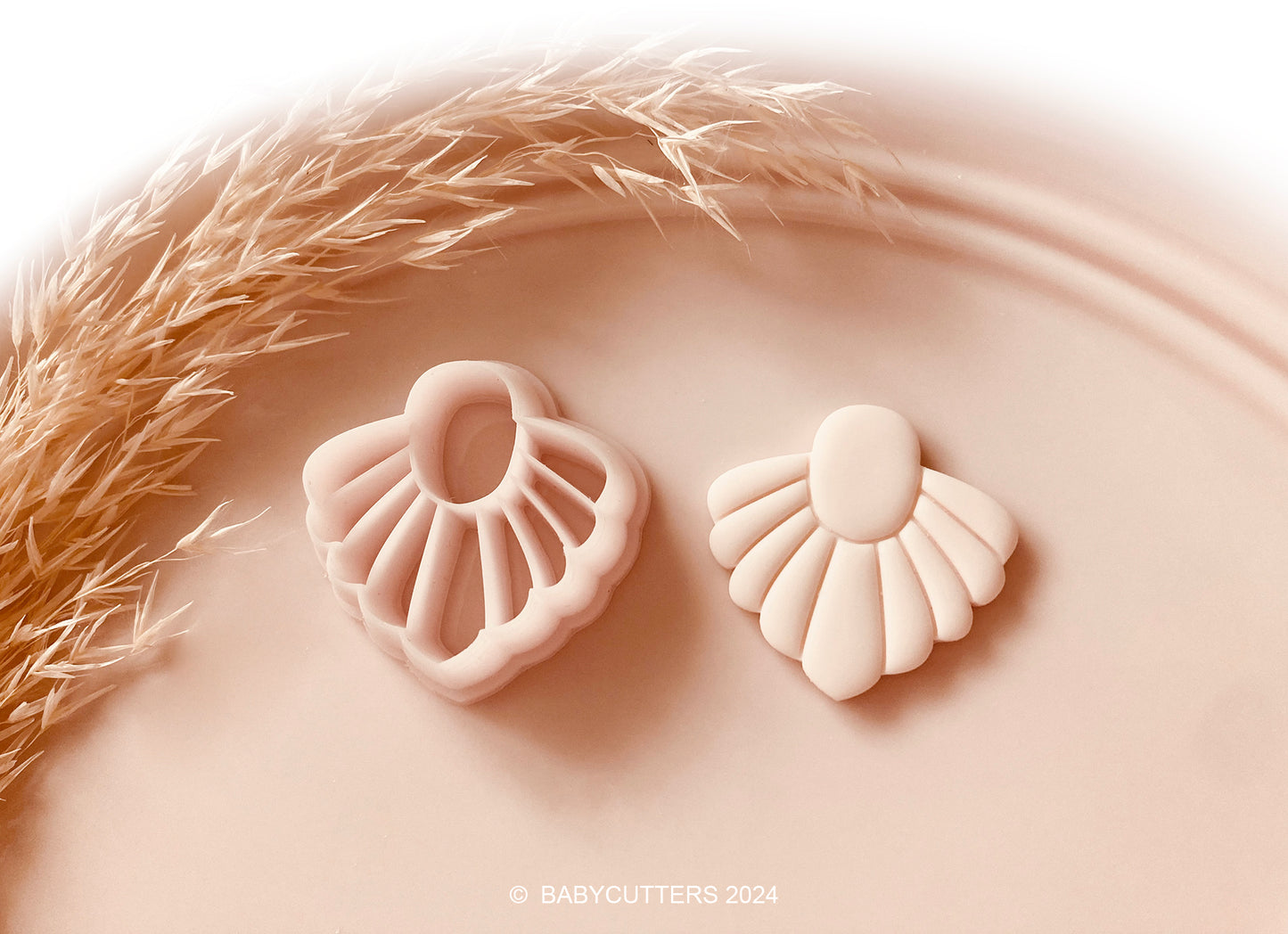 Art Deco Scallop Shell Fan Shape Polymer Clay Jewellery Cutter - Measurement is 27mm by Height