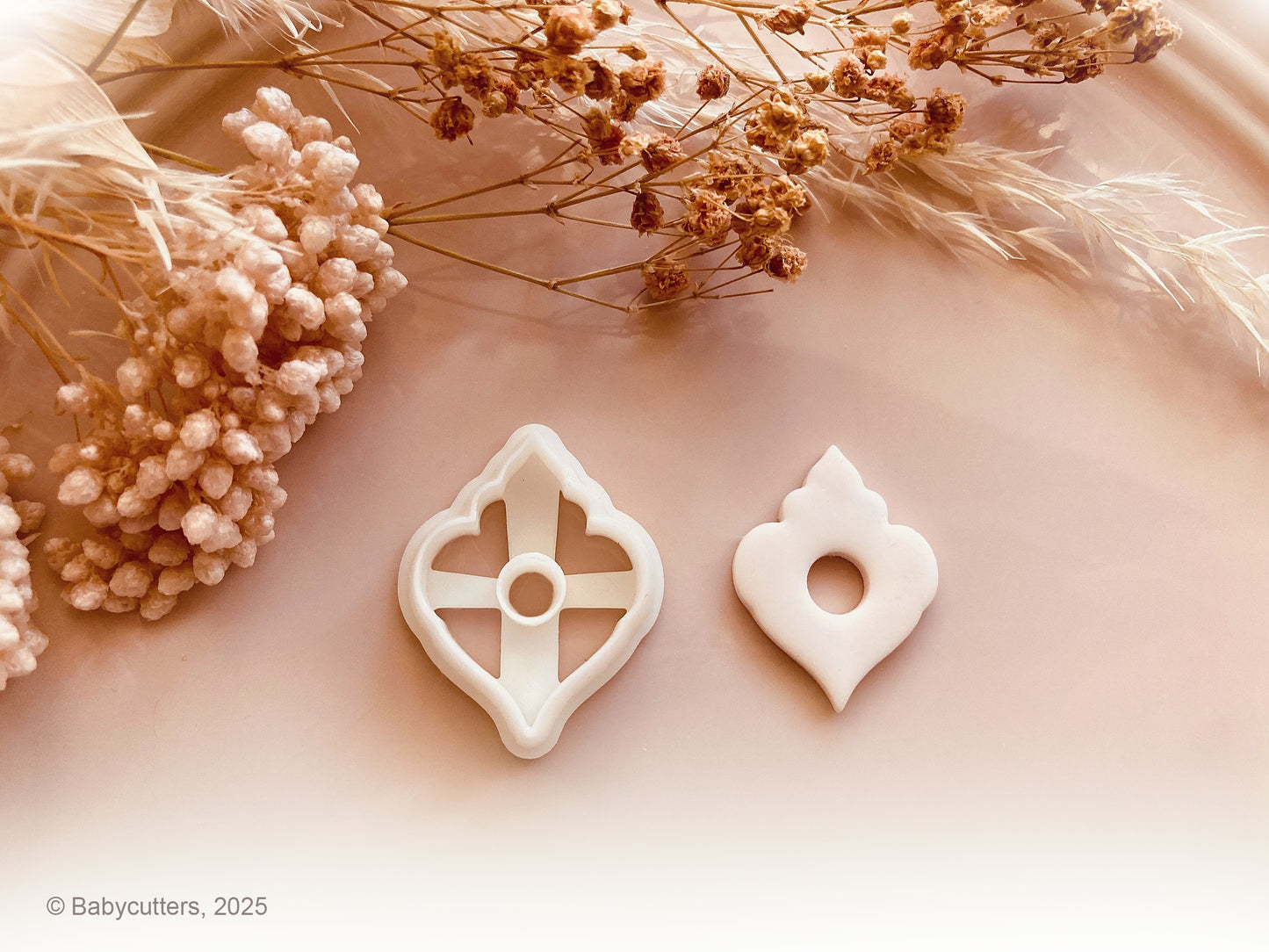 TheSeedOfBeauty© Collaboration Cutter Designs - Ornament 1