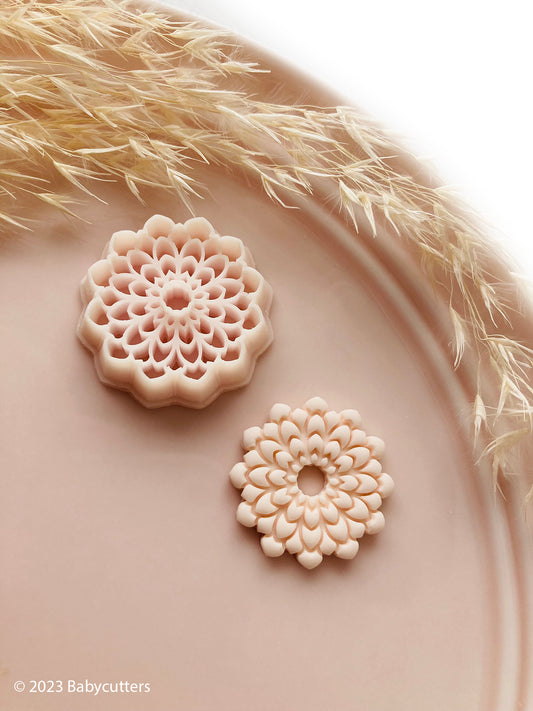 Pretty Flower v1 Shape Polymer Clay Jewellery Cutter - Polymer Clay Tools