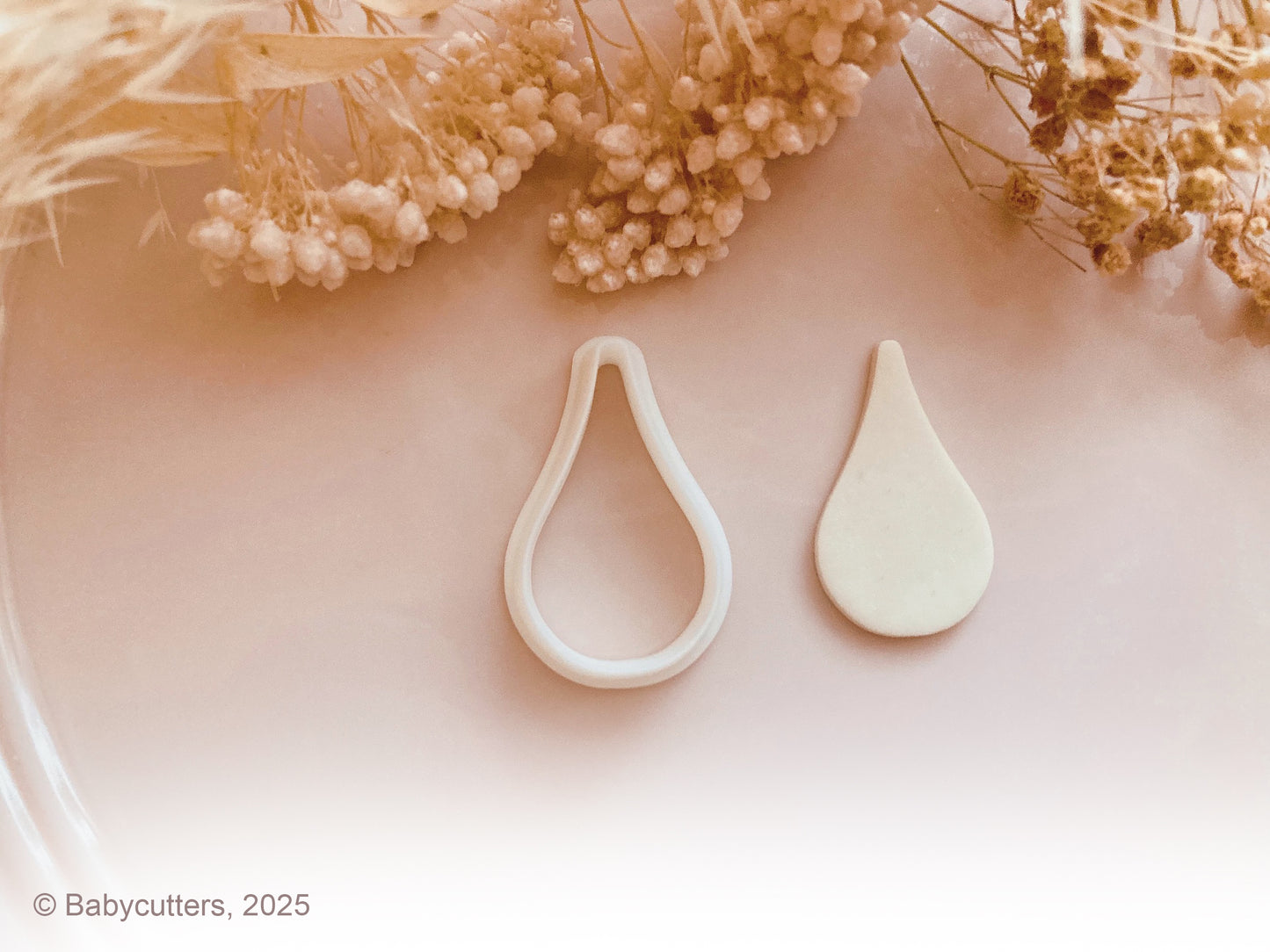 TheSeedOfBeauty© Collaboration Cutter Designs - Teardrop 4