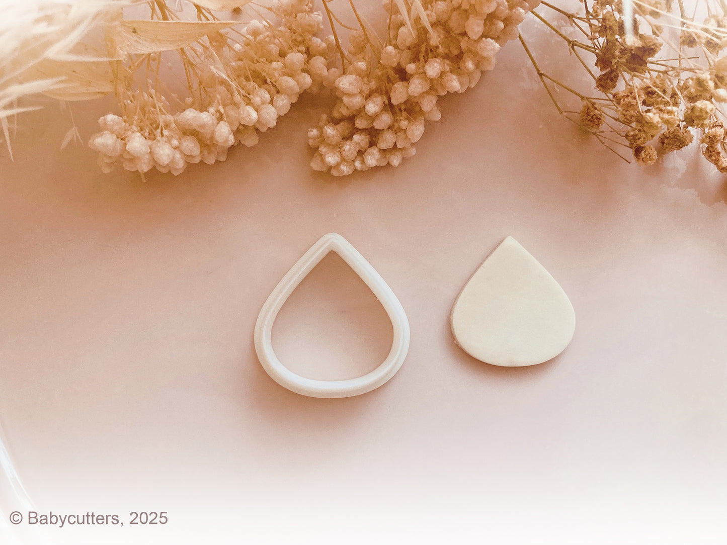 TheSeedOfBeauty© Collaboration Cutter Designs - Teardrop 3